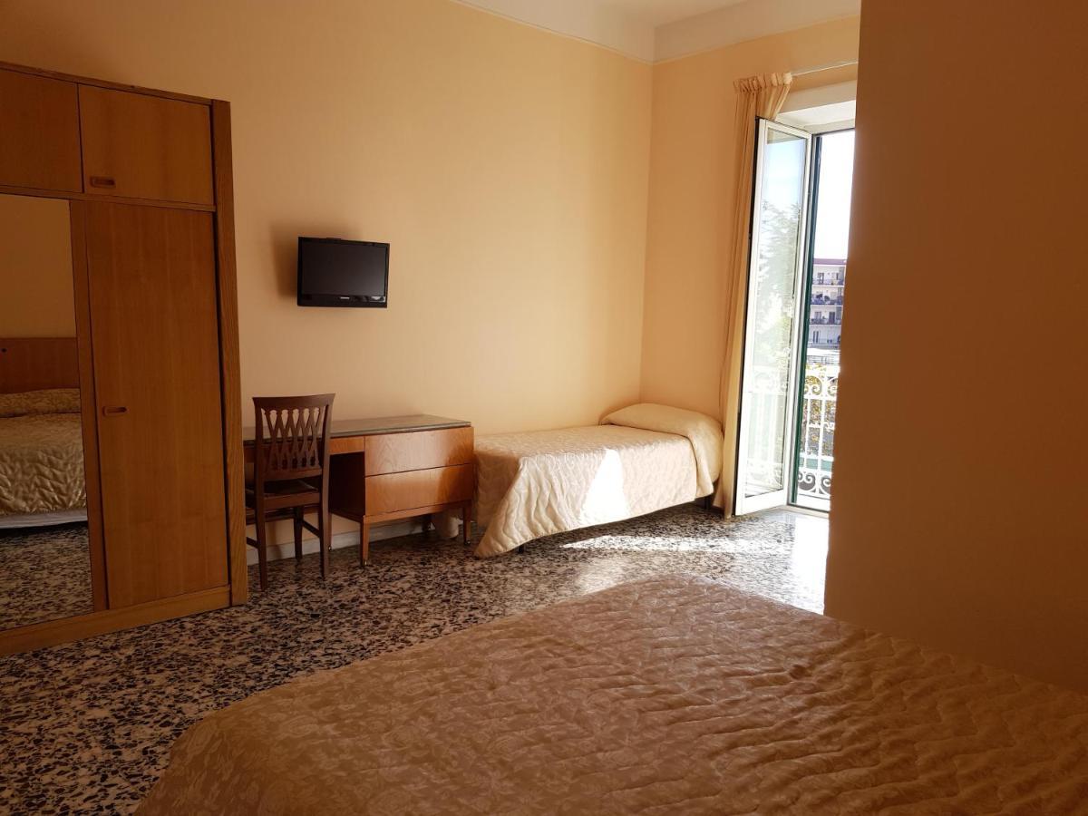 Albergo Santa Teresa Torre del Greco Zewnętrze zdjęcie