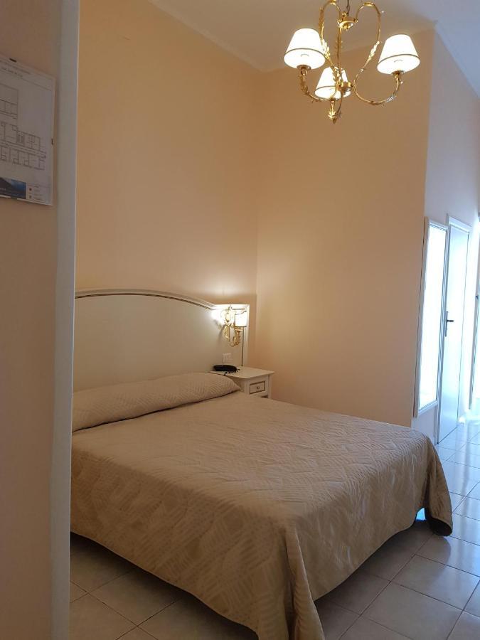 Albergo Santa Teresa Torre del Greco Zewnętrze zdjęcie